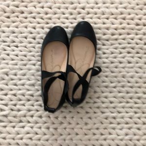 Jessica Simpson black leather ballet flats